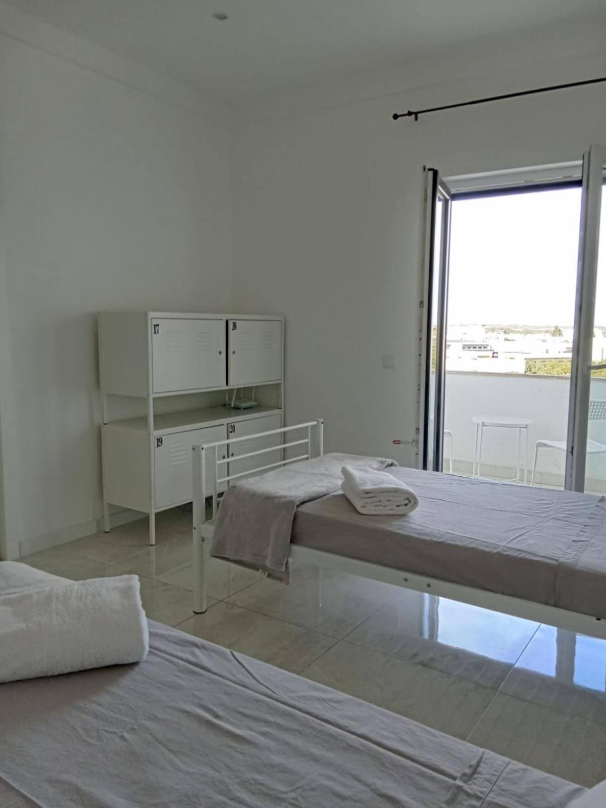 Hostelccبورتيماو المظهر الخارجي الصورة