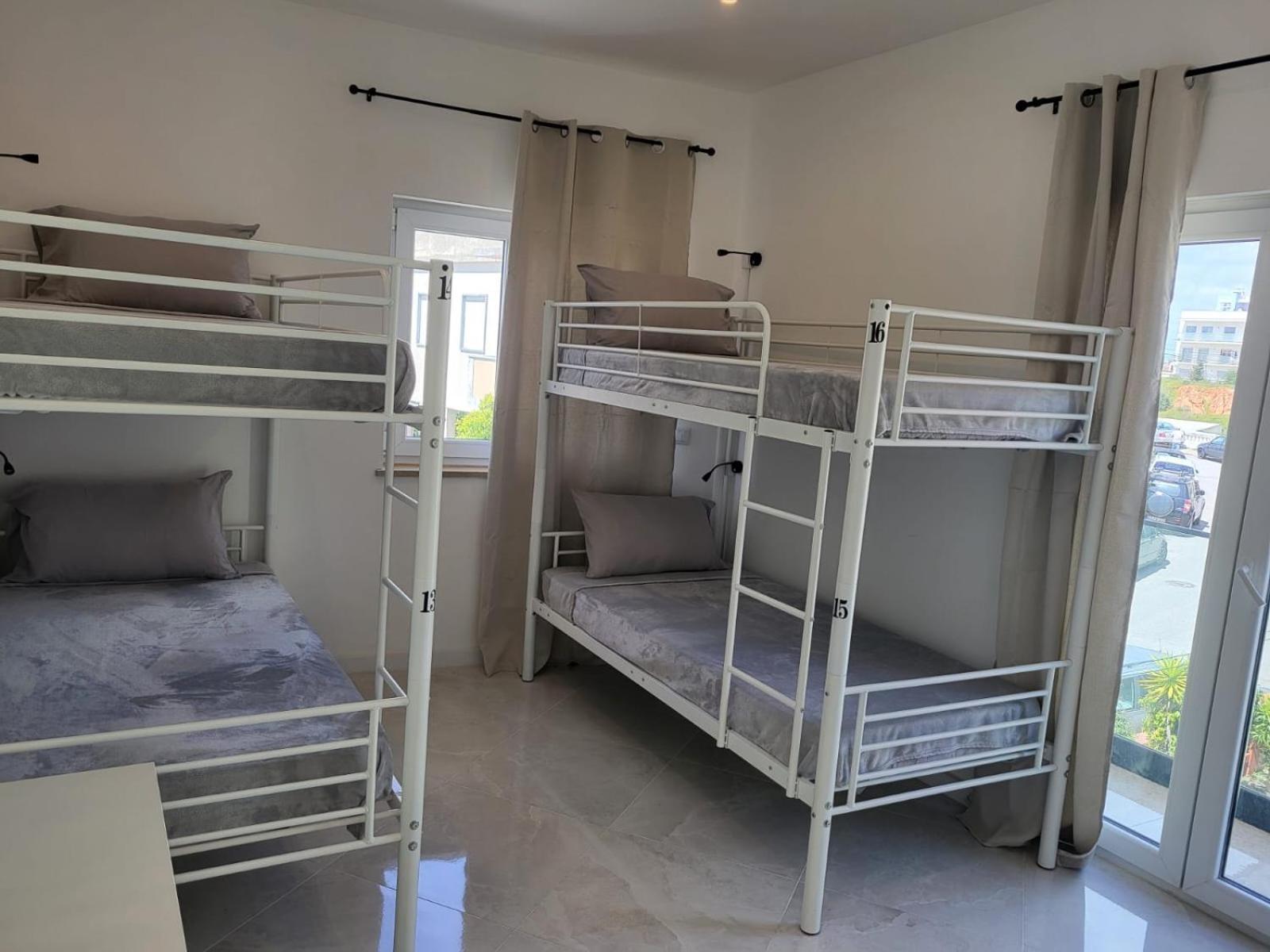 Hostelccبورتيماو المظهر الخارجي الصورة