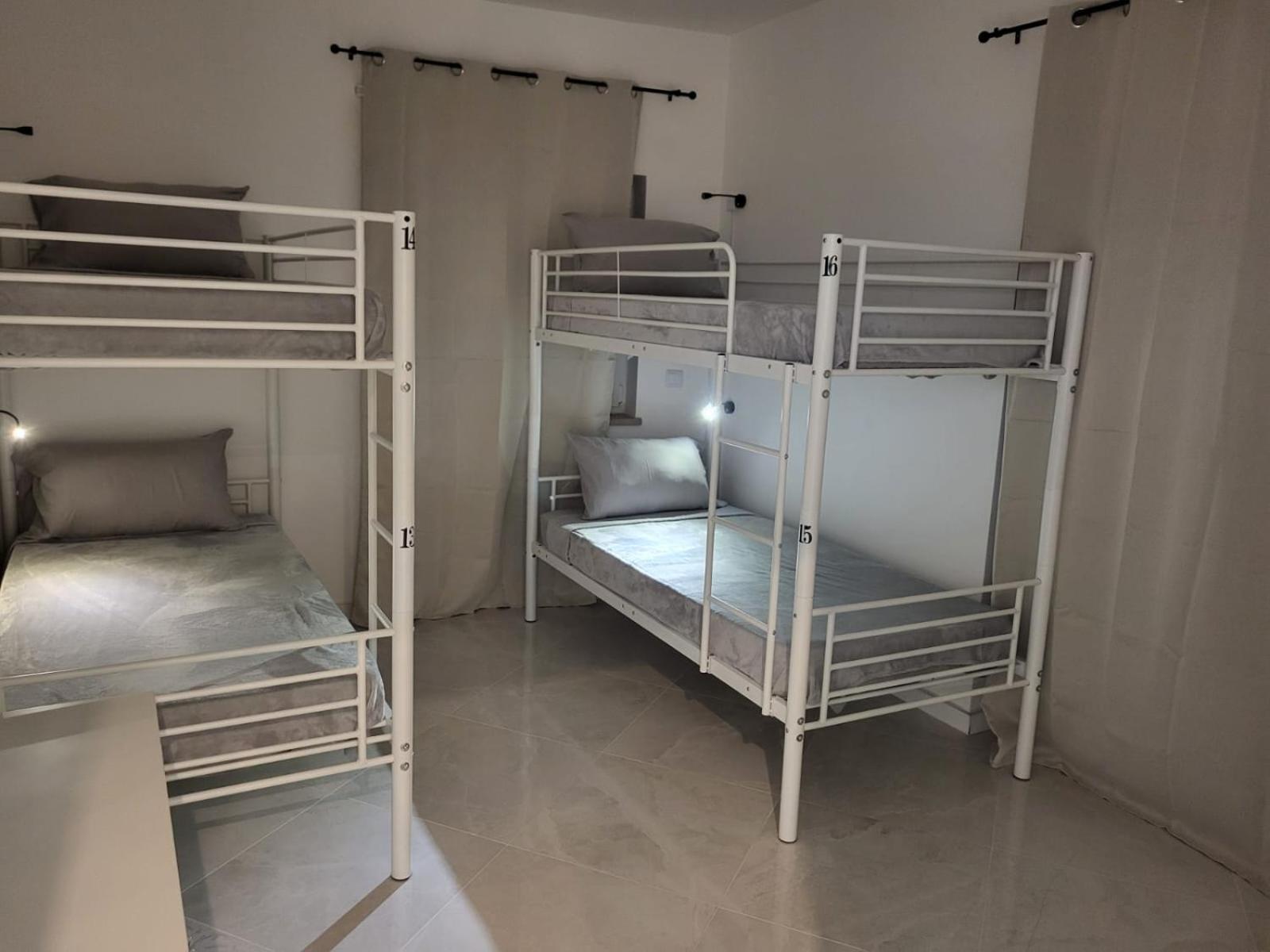 Hostelccبورتيماو المظهر الخارجي الصورة